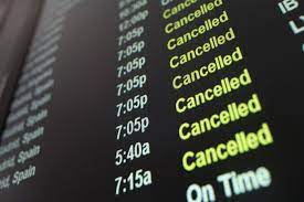 عوامل موثر بر تاخیر پروازها